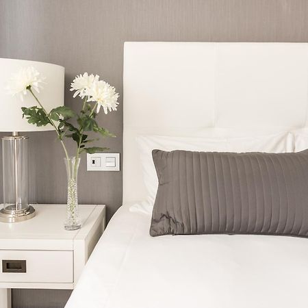 Latina Suite Madrid Luaran gambar